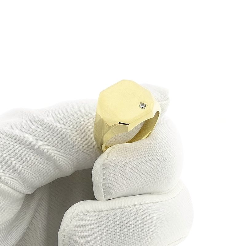 Image 10 of Vintage gold signet ring with zirconia | Men