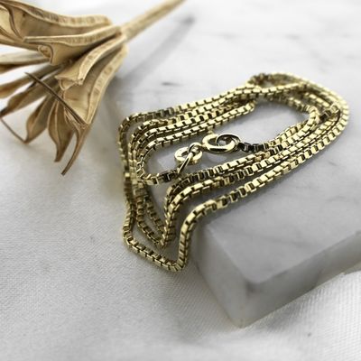 Image 2 of Golden Venetian link chain | 50 cm