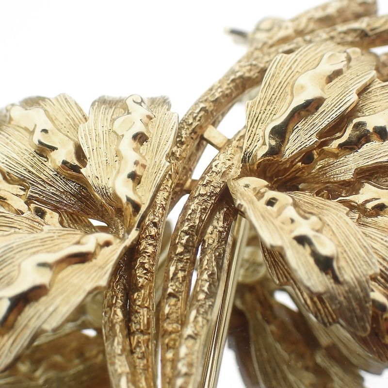 Image 6 of Gold floral brooch | Vintage