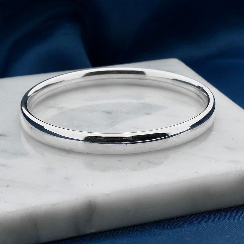 Image 2 of Silver Slave Bracelet with Pattern; Size S/M