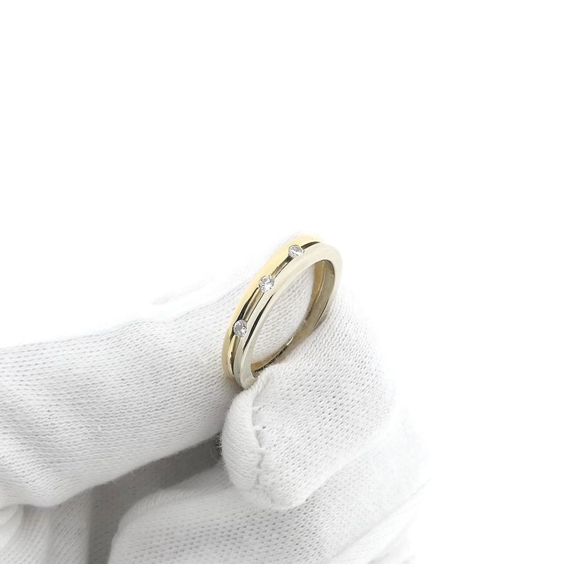 Image 10 of Two-tone gold ring with diamonds; 0.18 ct.