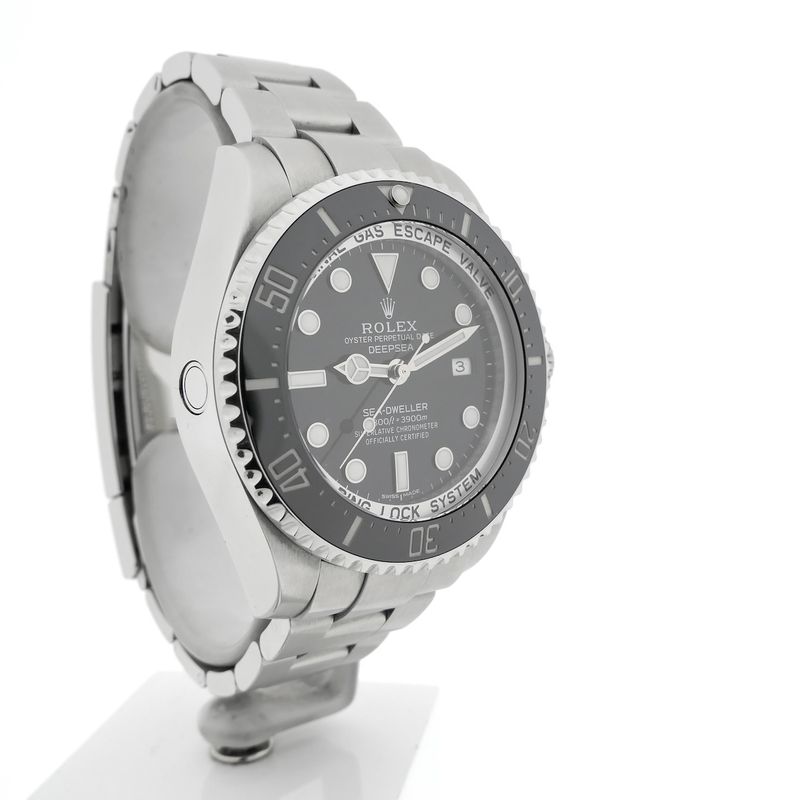 Image 3 of Rolex Sea-Dweller Deepsea 116660; Automatic men's diving watch in full set