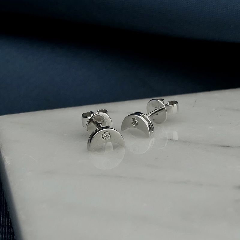 Image 6 of White gold moon-shaped stud earrings with diamond; 0.03 ct.