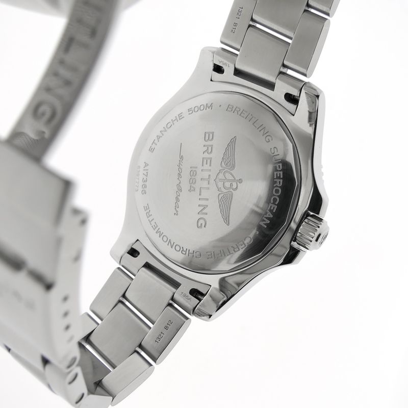 Image 8 of Breitling Superocean Automatic 42 A17366; Men's diving watch