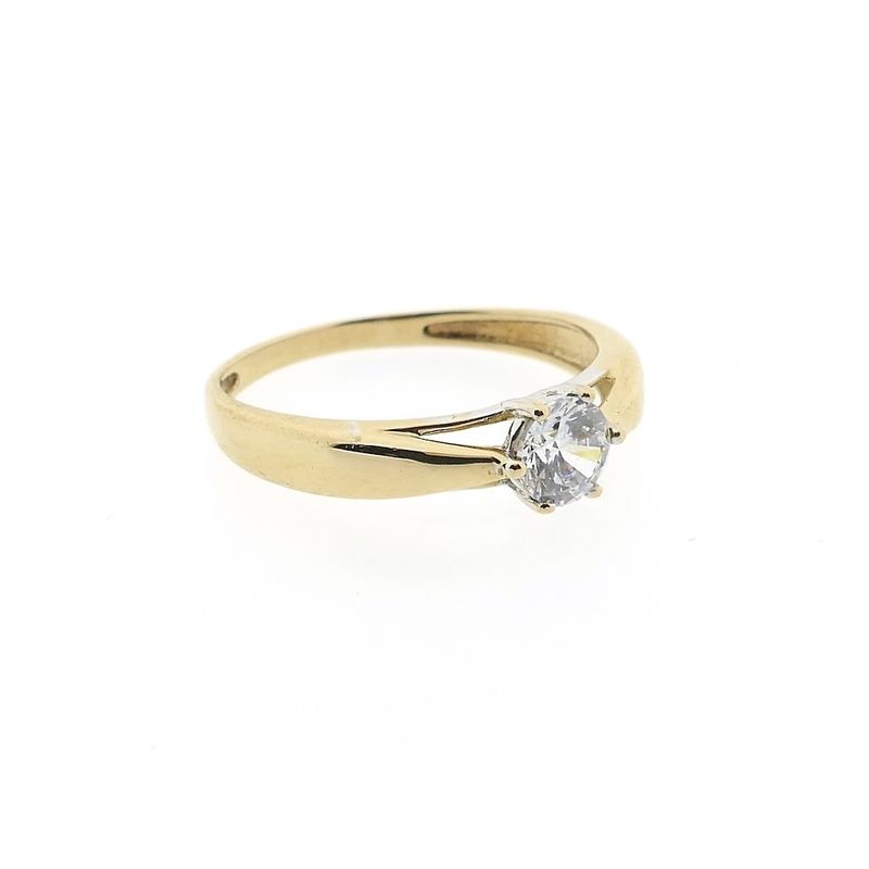 Image 4 of Gold solitaire ring with zirconia