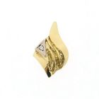 Image 1 of Gold pendant with diamond; 0.01 ct.