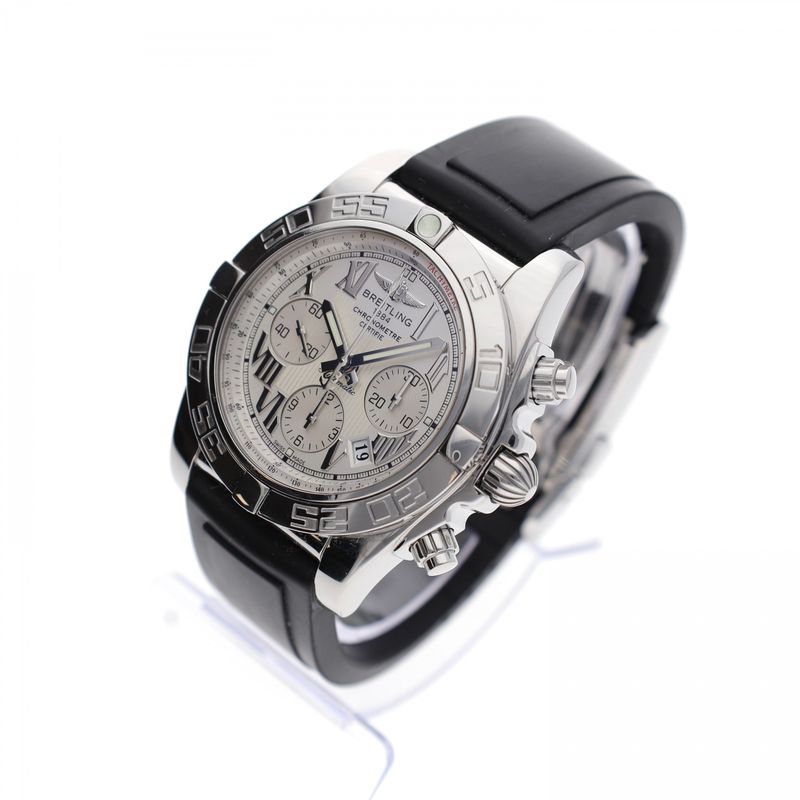 Image 3 of Breitling Chronomat B01 44 AB0110; Automatic Men's Watch