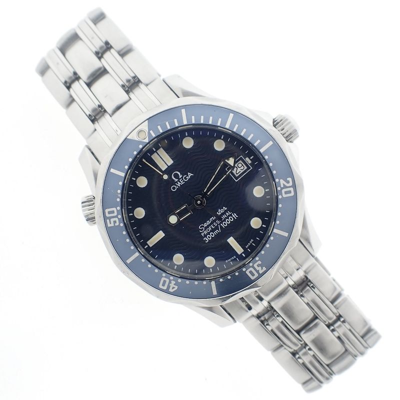 Image 8 of Omega Seamaster Bond 300m; Unisex diving watch