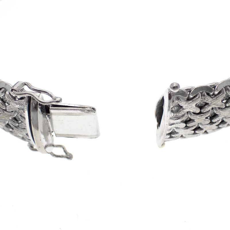 Image 5 of Exclusive white gold link bracelet