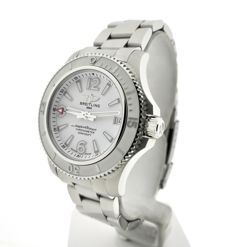 Image 2 of Breitling Superocean 36 A17316; Automatic unisex watch