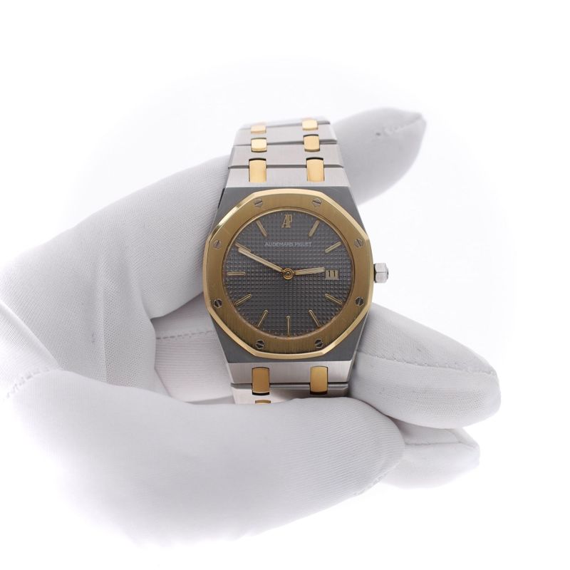 Image 11 of Audemars Piguet Royal Oak 33mm 56175.789; Unisex Watch