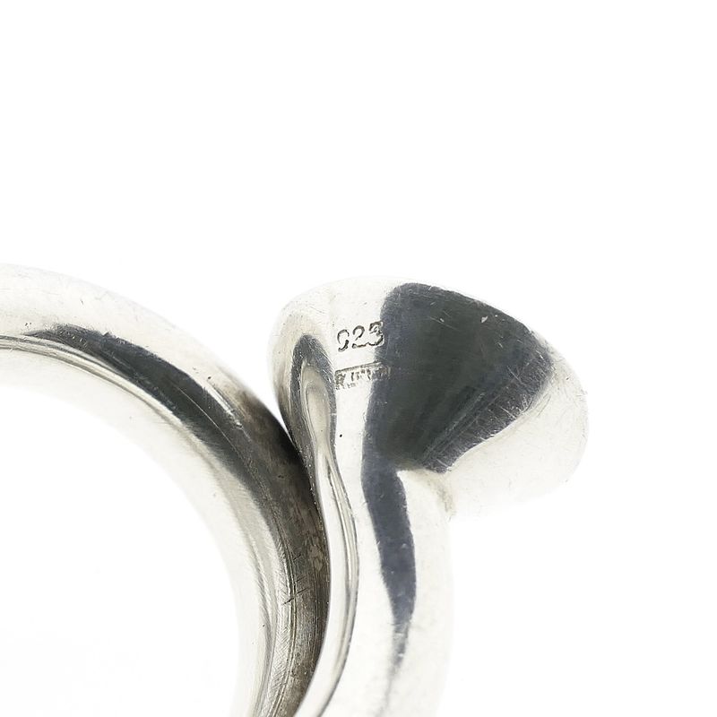 Image 8 of Artistic silver ladies ring with enamel