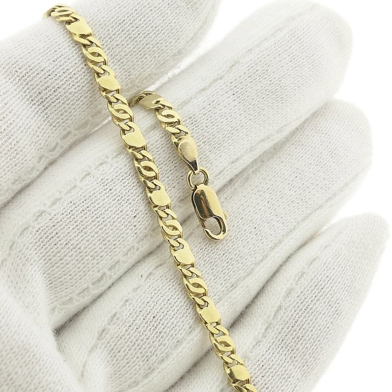 Image 6 of Gold closed Figaro link bracelet | 19 cm
