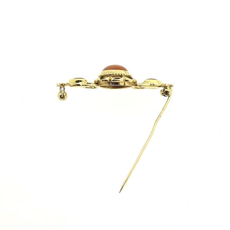 Image 7 of Antique gold brooch with blood coral