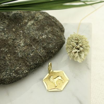Image 2 of Golden Leo zodiac sign pendant.