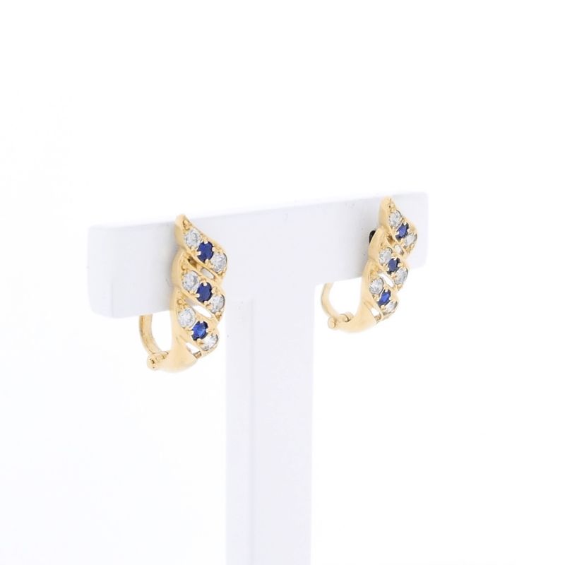 Image 2 of Gold stud earrings with zirconia