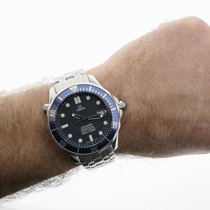 Image 10 of Omega Seamaster 300m 'James Bond' 2531.80.00; Automatic men's watch