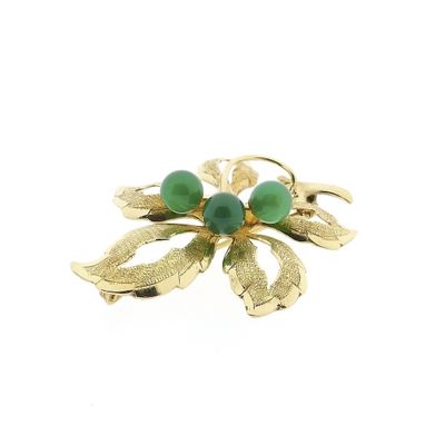 Image 2 of Golden oak leaf brooch with Imperial jade