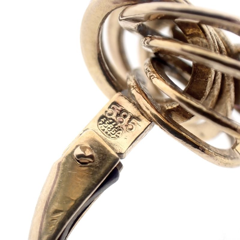 Image 4 of Gold stud earrings with rings