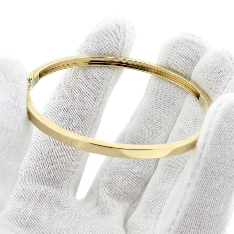 Image 9 of Gold smooth slave bracelet | Ø 61.3 mm
