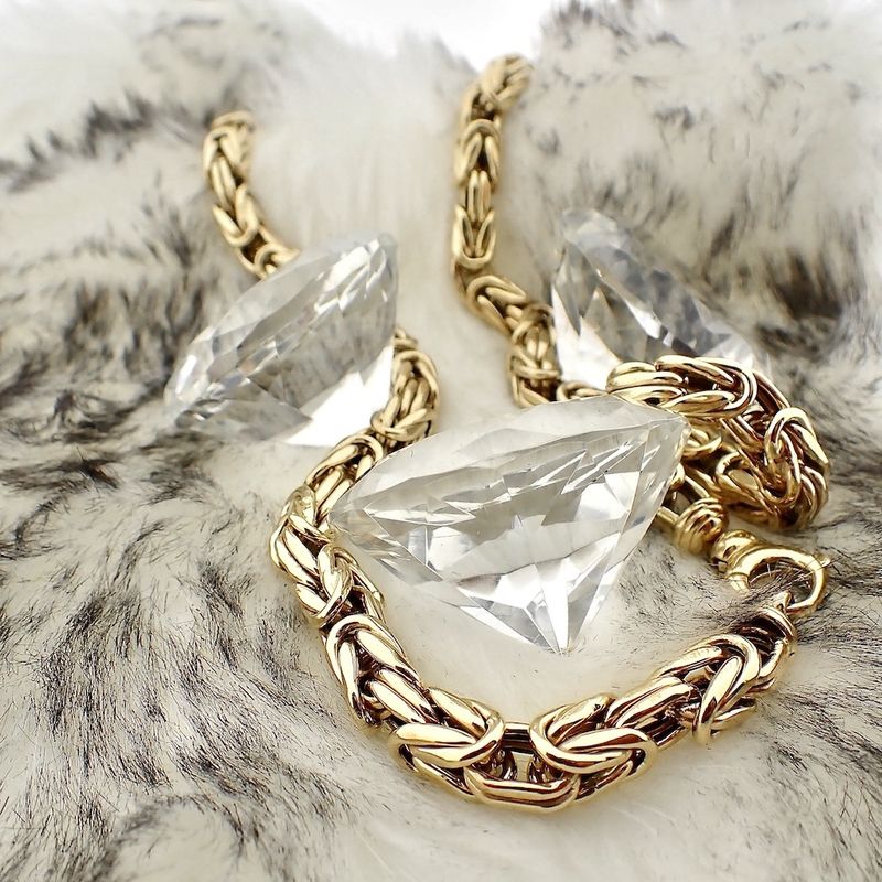 Image 3 of Robust gold king chain; Exclusive