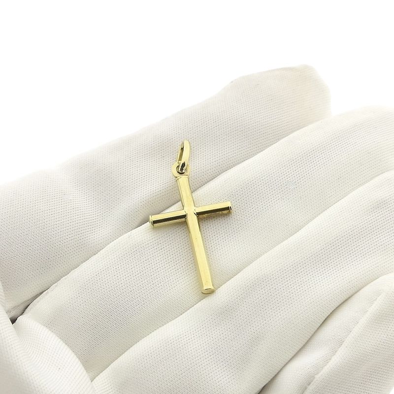 Image 5 of Gold pendant of a cross