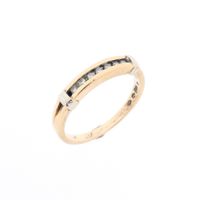 Two-tone gold ring with diamonds; 0.10 ct.