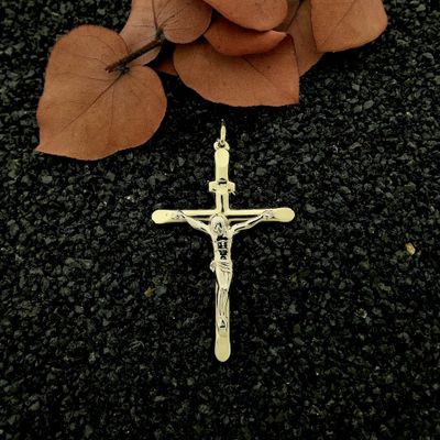 Image 2 of Two-tone gold pendant of a large cross with corpus | INRI