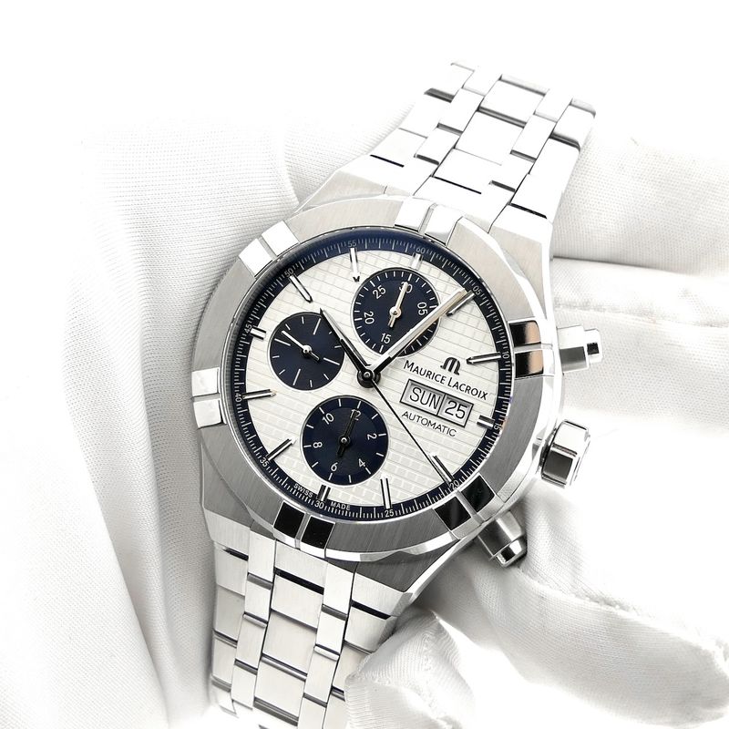 Image 12 of Maurice Lacroix AIKON Automatic AI6038-SS02-131-1; Chronograph men's watch