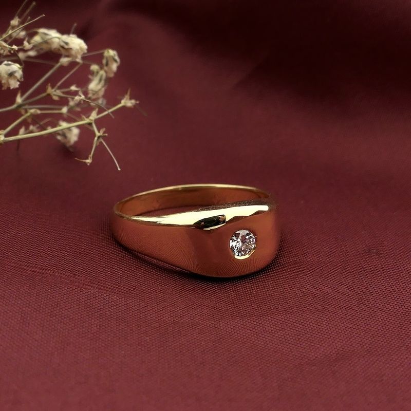 Image 8 of Gold men's ring with diamond; 0.20 ct.