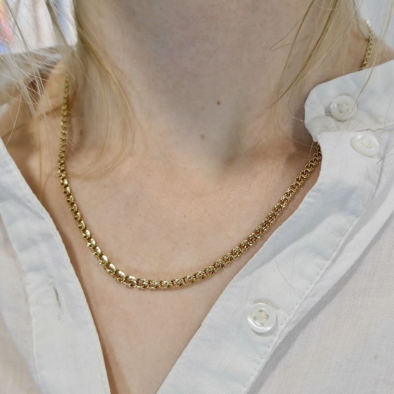 Image 3 of Golden Prince of Wales link necklace | 45.5 cm