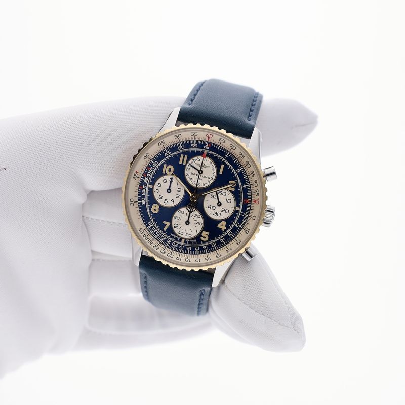 Image 14 of Breitling Navitimer Airborne; Chronograph men's watch