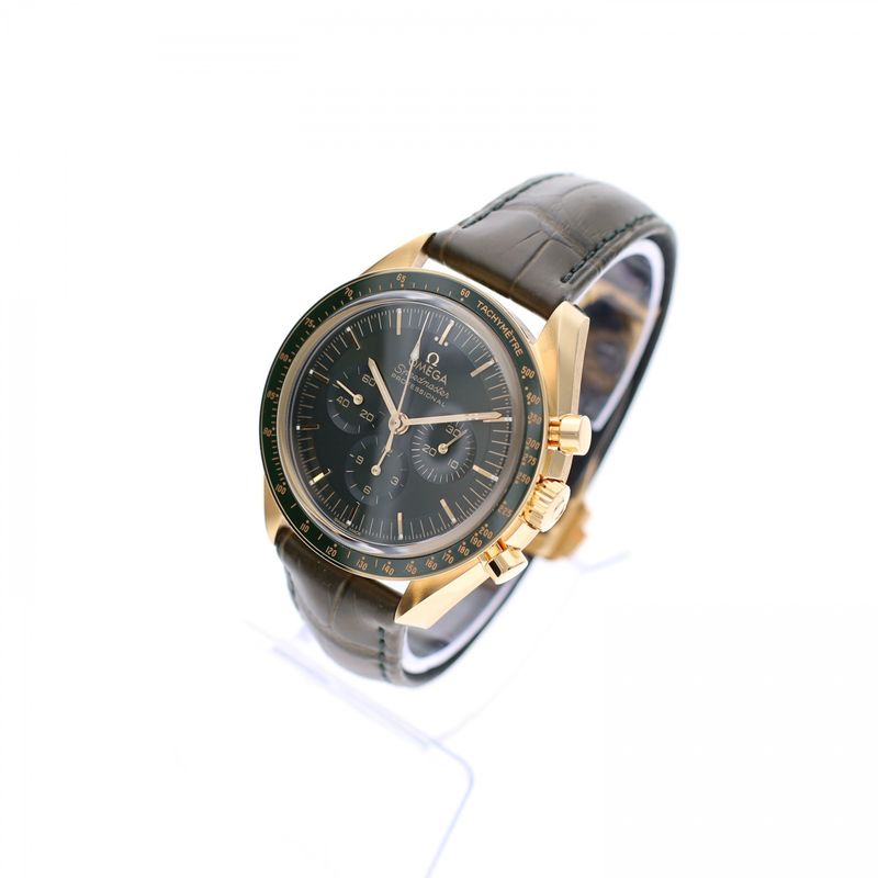 Image 3 of Omega Speedmaster Professional Moonwatch; 18ct. Moonshine Gold