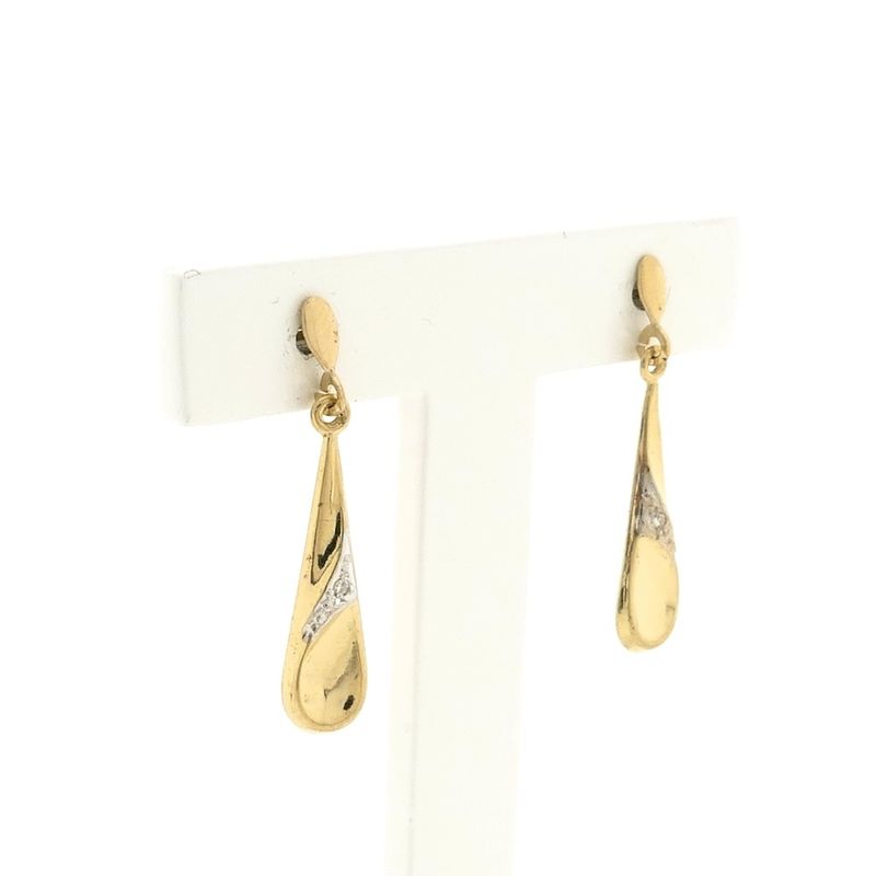 Image 3 of Gold earrings with diamond | 0.01 ct.