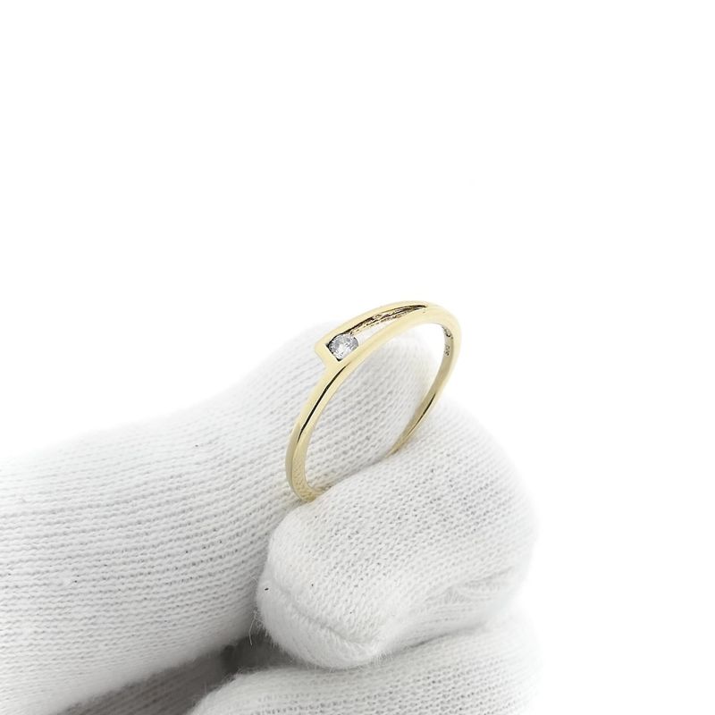 Image 9 of Gold solitaire ring with zirconia; Assos