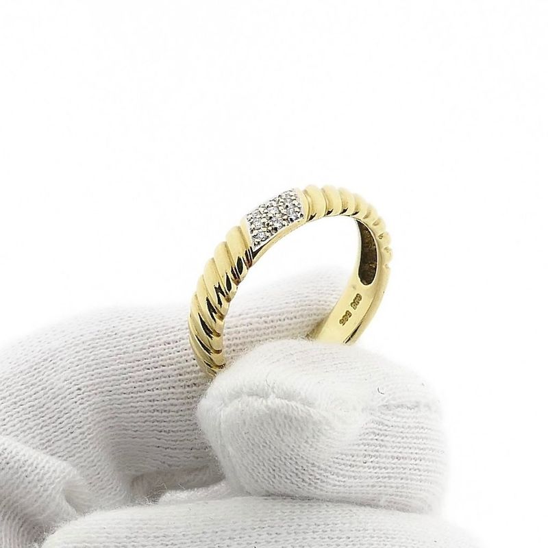Afbeelding 7 van Gouden Goldgilde ring met diamanten; 0,08 ct.