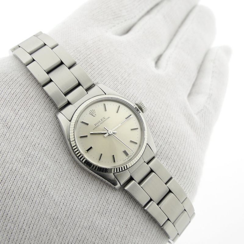 Image 13 of Rolex Oyster Perpetual 31mm; Vintage watch with 18k gold bezel