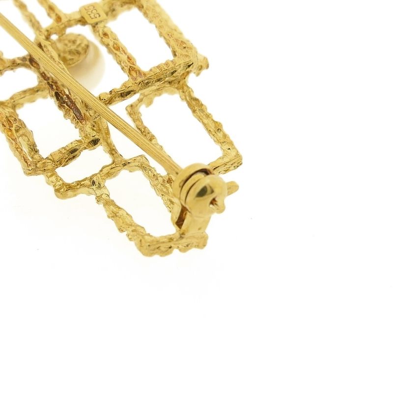 Image 5 of Gold brooch with pearl