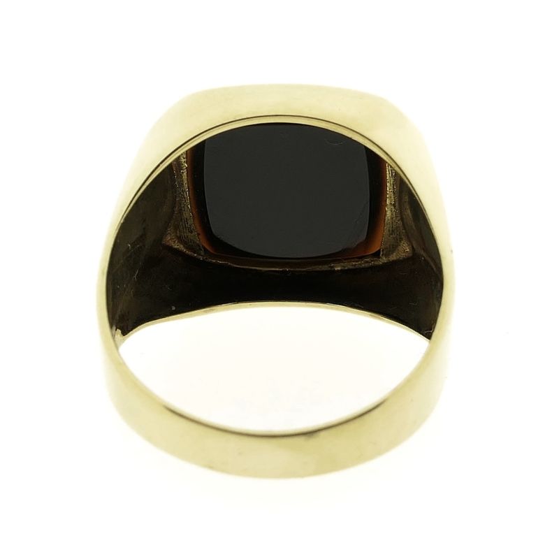 Image 4 of Gold signet ring with brown carnelian