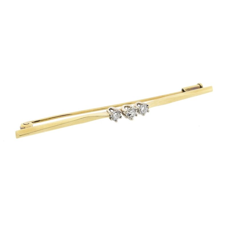 Image 4 of Gold brooch with diamond