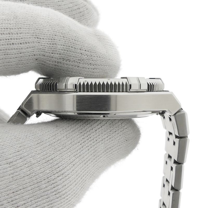 Image 9 of Maurice Lacroix AIKON Venturer GMT; Automatic men's watch