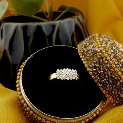 Image 2 of Gold ring pavé set with diamonds | approx. 0.56 ct.