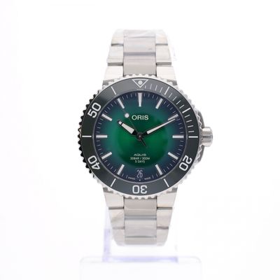 Image 1 of Oris Aquis Date '5-Days' Cal. 400; Automatic Men's Watch