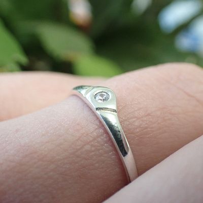 Image 2 of Silver ladies ring with zirconia