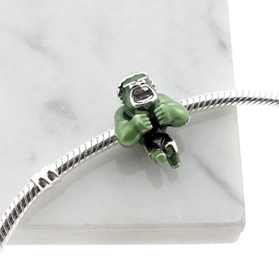 Pandora x Marvel charm; Silver; Hulk Image 2 of Pandora x Marvel charm; Silver; Hulk