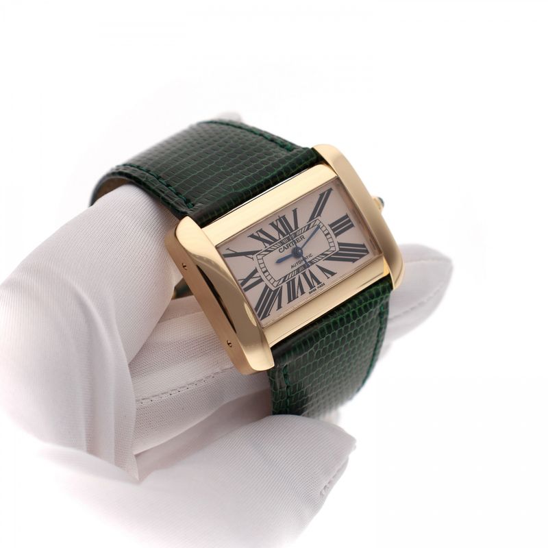Afbeelding 11 van Cartier Tank Divan Automatic 'Large' W6300856 2603; 18ct. Gouden Horloge