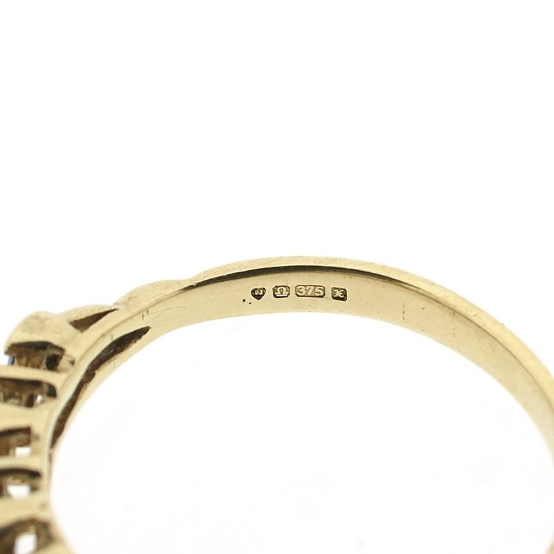 Image 7 of 9 carat row ring with sapphire and diamond | 0.12 ct.