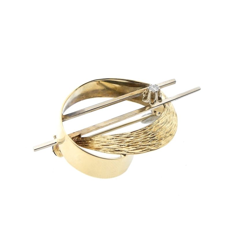 Image 6 of Two-tone fantasy brooch with diamond | 0.05 ct.