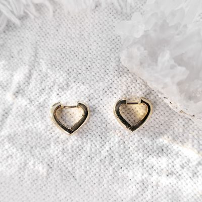 Image 2 of Gold heart-shaped earrings | Ø 14.0 mm