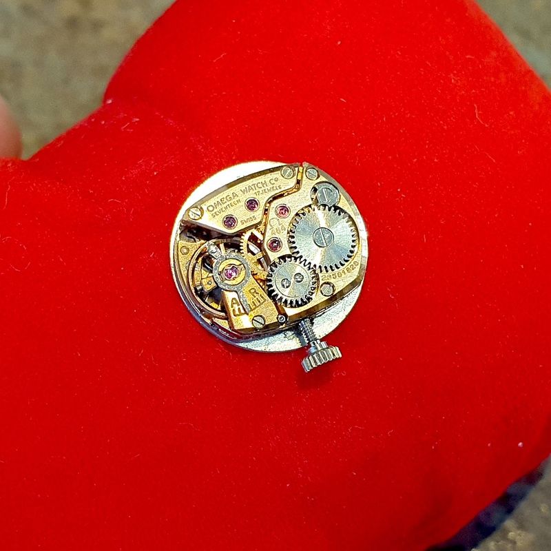 Image 6 of Omega Vintage 'Cocktail'; 18k white gold women's watch with diamonds